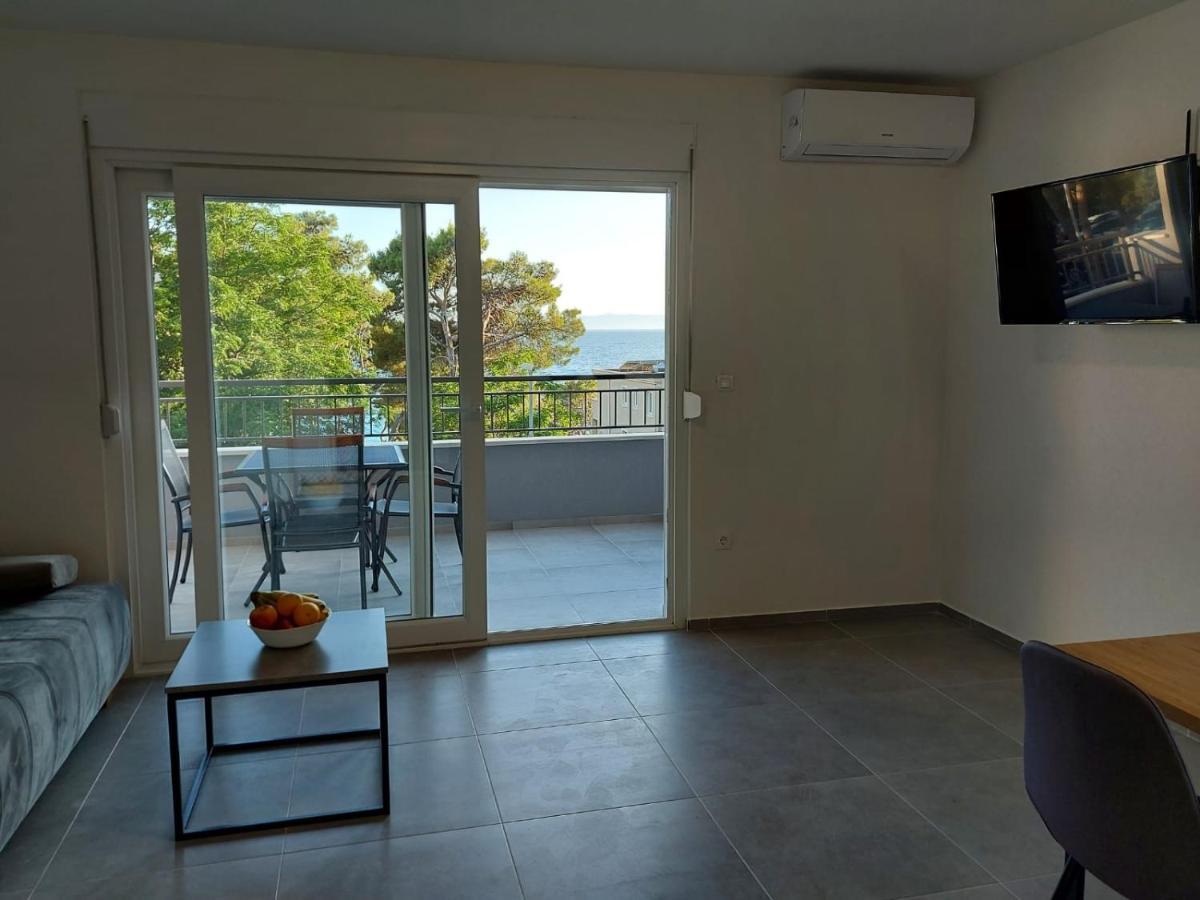 Apartments Neva Makarska Exterior foto