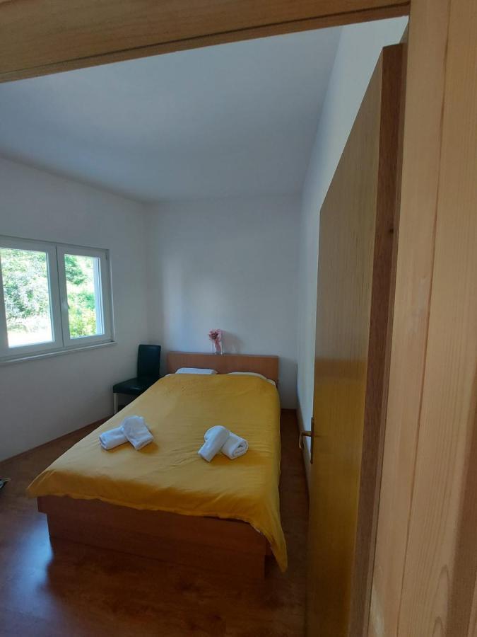 Apartments Neva Makarska Exterior foto