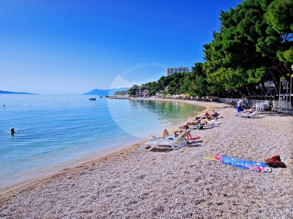 Apartments Neva Makarska Exterior foto